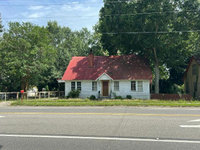 House for sale in Clanton, Alabama