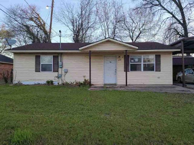 House for sale in Carter, Oklahoma