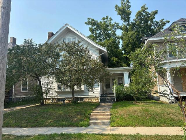 House for sale in Linn, Iowa