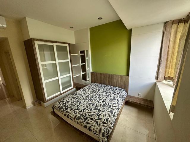 Condominium for sale in Malaka