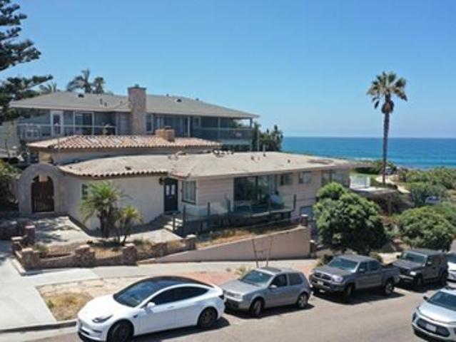House for sale in Cardiff, California