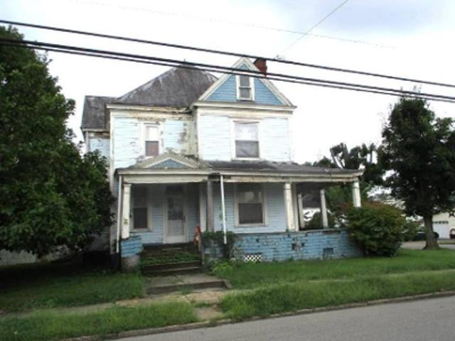 House for sale in Moundsville, West Virginia