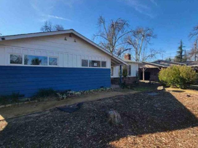 House for sale in Cottonwood, Shasta County