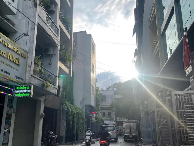 Nhà bán tại Khuôn viên UBND Thành phố Hồ Chí Minh, Thành phố Hồ Chí Minh