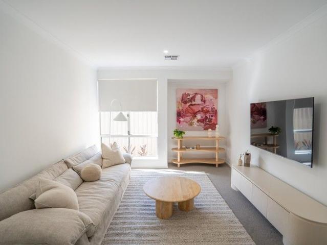 House for sale in Lakelands, Western Australia