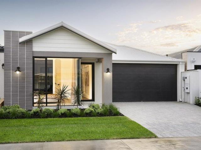 Cottage for sale in Parklands, Western Australia
