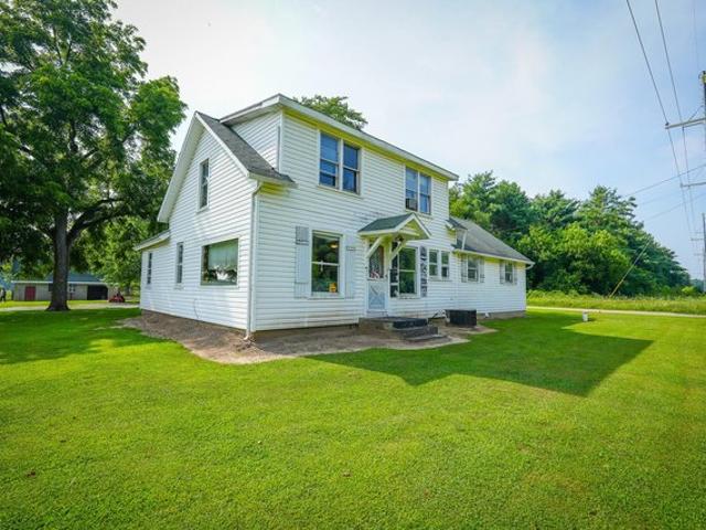 House for sale in Dowagiac, Michigan