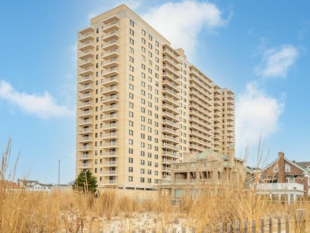 Condo for sale in Ventnor City, New Jersey