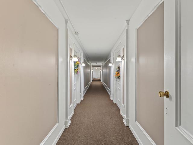 Condo for sale in Williamsburg, Rolling Meadows