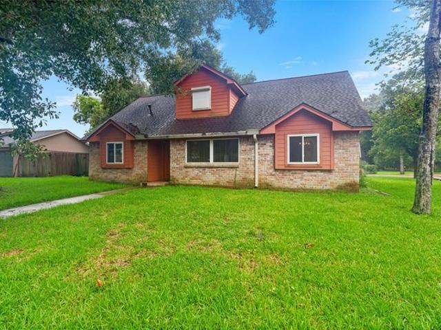 House for sale in Dickinson, Texas