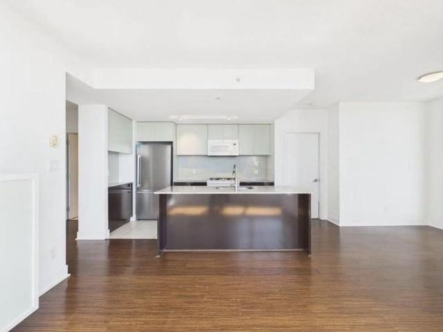 Apartment for rent in Metrotown, Burnaby