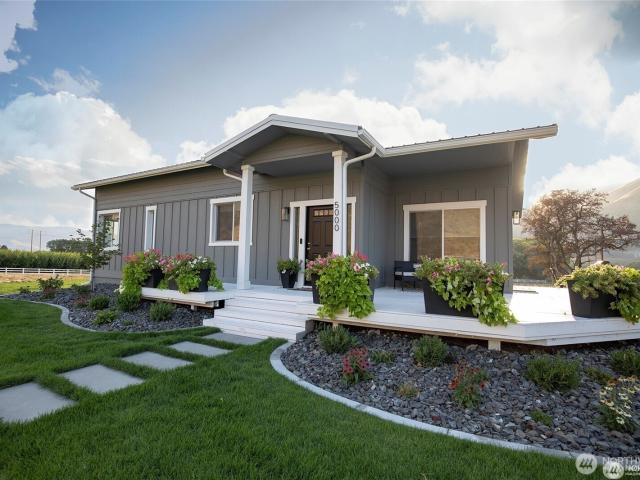 House for sale in East Wenatchee