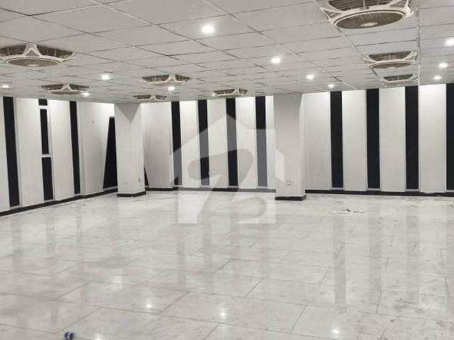 Building for rent in اسلام آباد, زون 1