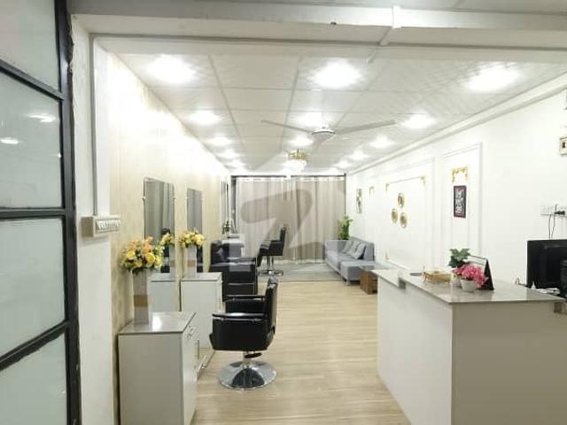 Building for sale in Islamabad