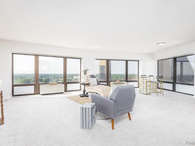 Condo for sale in Southfield, Michigan