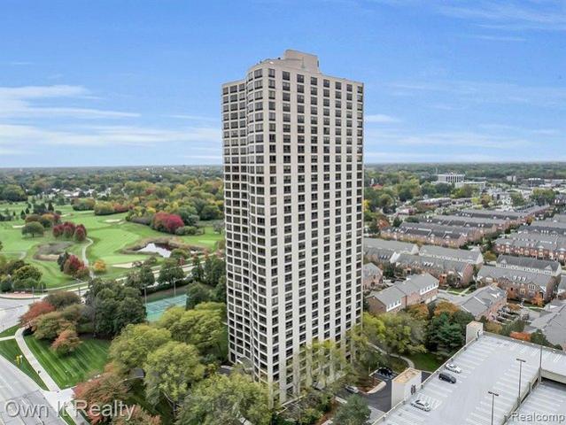 Condo for sale in Southfield, Michigan