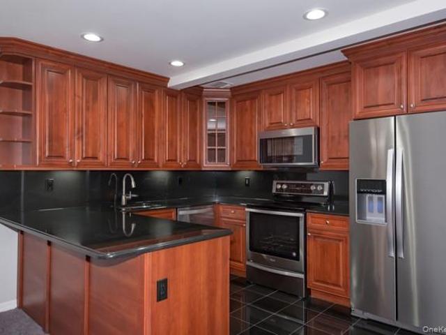 Property for rent in Coram, Town of Brookhaven