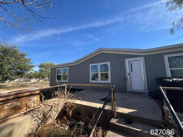 House for sale in Howard, Texas