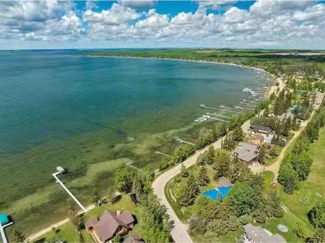House for sale in Mulhurst Bay
