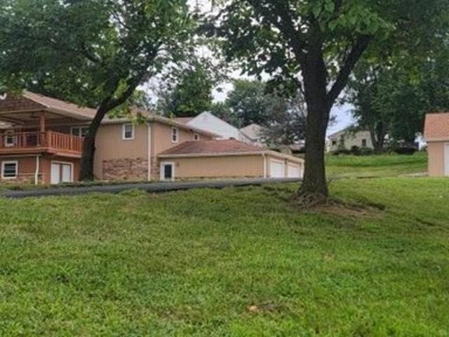 House for sale in Riverside, Missouri