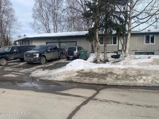 House for sale in Alaska