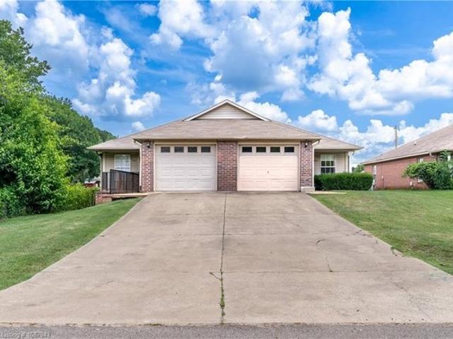 House for sale in Ark