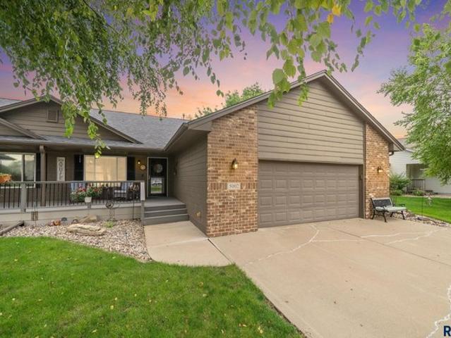 Townhouse for sale in Sioux Falls, Minnehaha County
