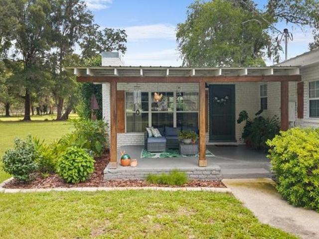 House for sale in Dixie, Florida