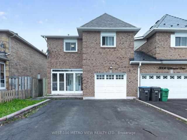 Townhouse for sale in Woburn, Ontario