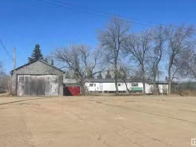 House for sale in Grassland, Alberta