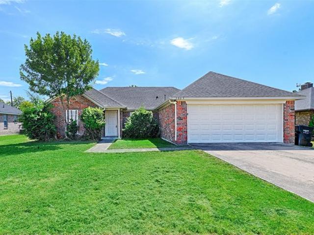 House for sale in Hunt, Texas