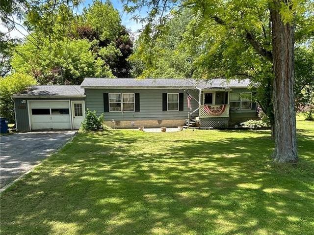 House for sale in Elbridge, New York