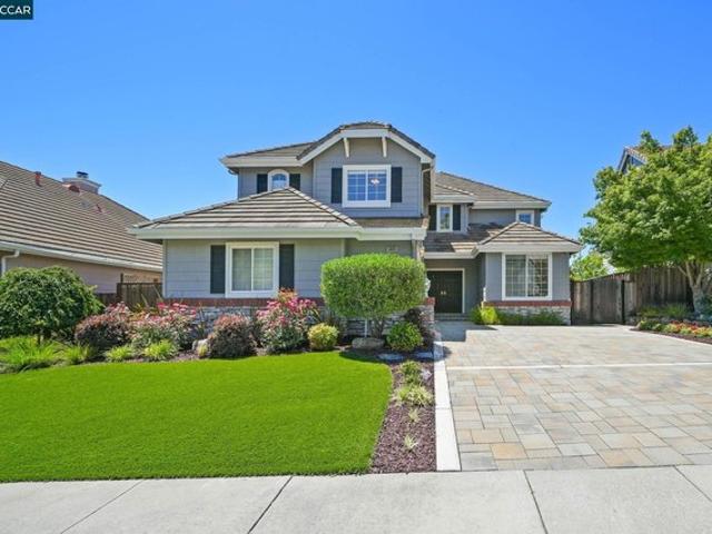 House for sale in Clayton, California