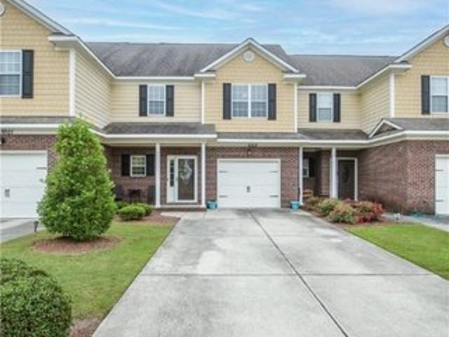 Townhouse for sale in Fayetteville, North Carolina