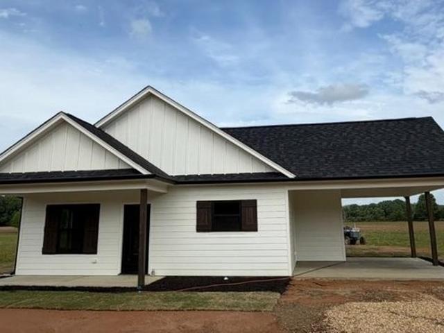 House for sale in Amory, Mississippi