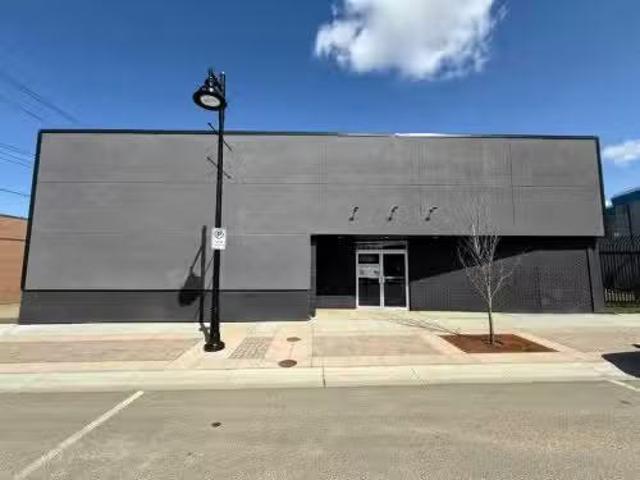 House for sale in Ponoka, Alberta