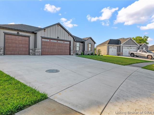 House for sale in Charlestown, Indiana