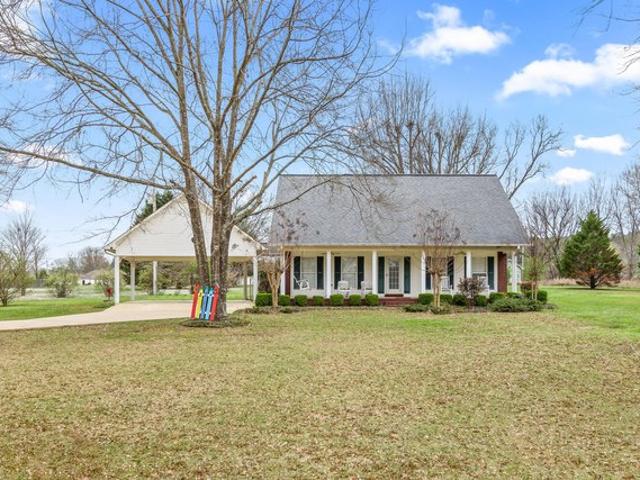 House for sale in Amory, Mississippi