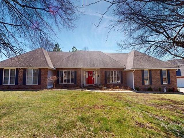 House for sale in Sedalia, Missouri