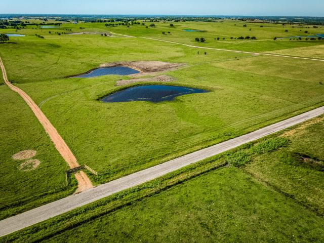 Land for sale in Burton, Texas