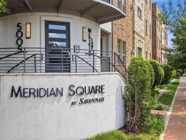 Condo for sale in Addison, Texas