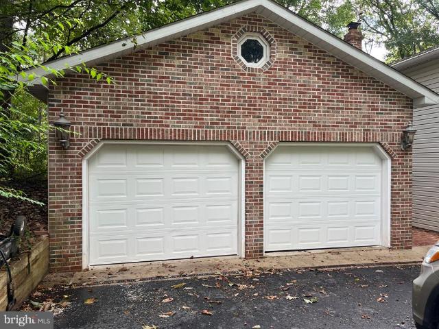 House for sale in Rolling Falls Estates, Hampstead
