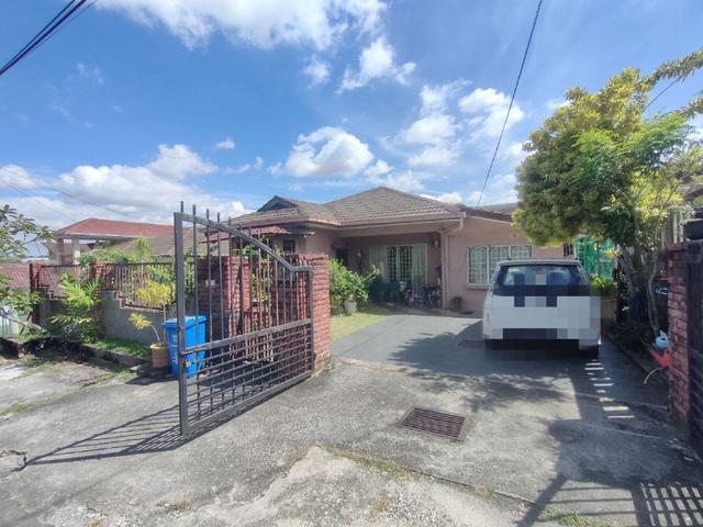 Bungalow for sale in Petaling, Alam Impian