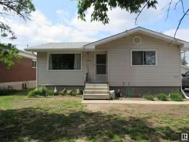 House for sale in Barrhead, Alberta