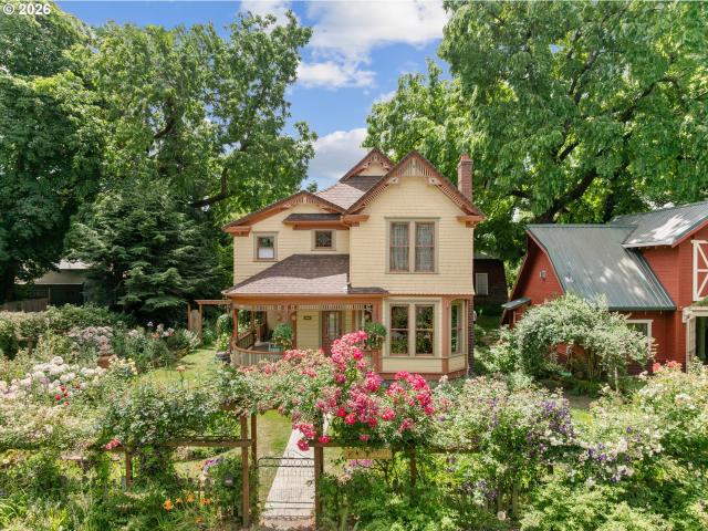 House for sale in Oregonia