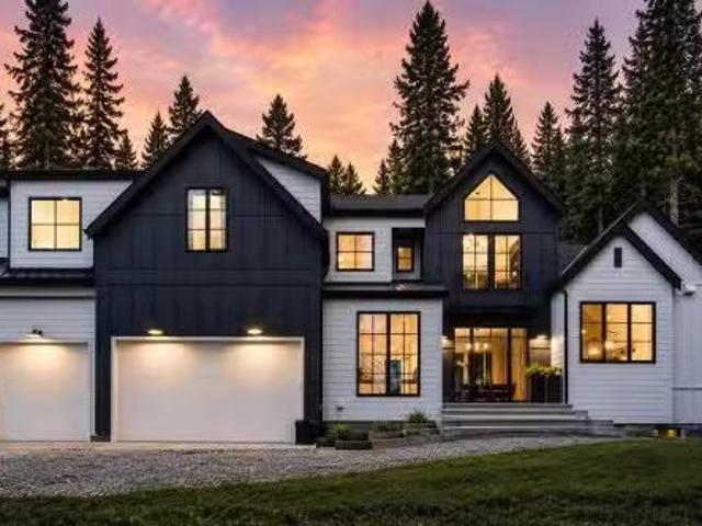 House for sale in Alberta
