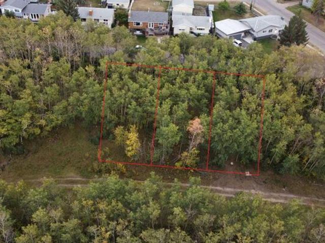 Land for sale in Ponoka, Alberta