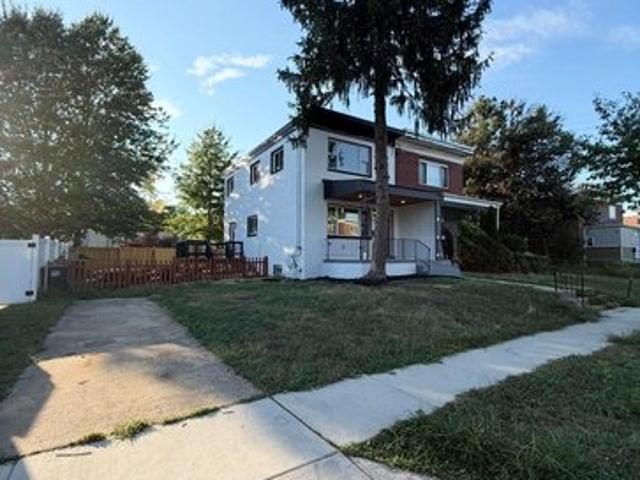 Townhouse for sale in Hyattsville, Maryland