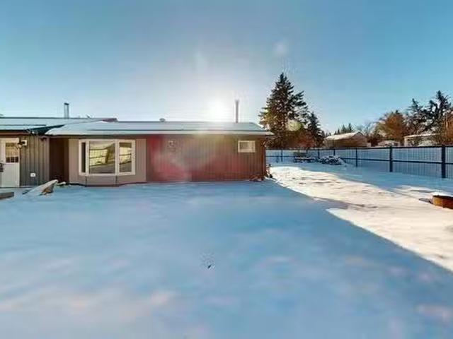 House for sale in Tomahawk, Alberta