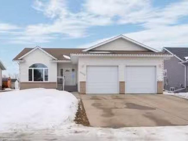 House for sale in Daysland, Alberta